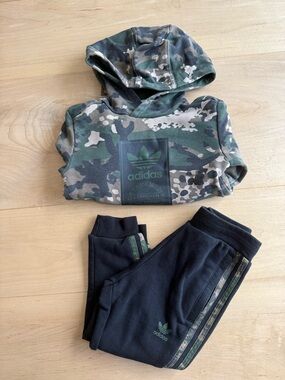 Adidas originals set